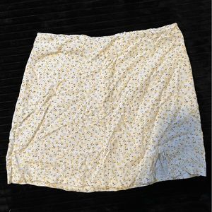 lottie moss skirt with flower design